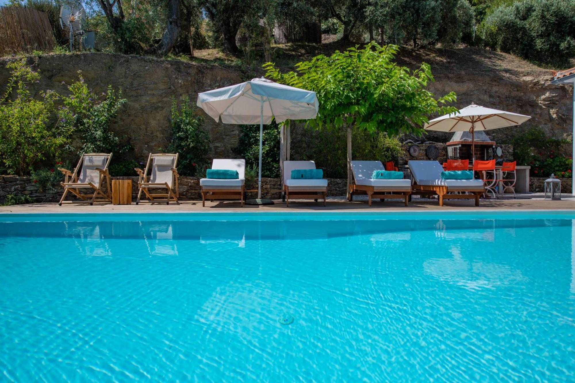Avgi Villa Glossa Exterior photo